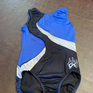 GK Activewear “Aly” Girls Leotard. Size Large